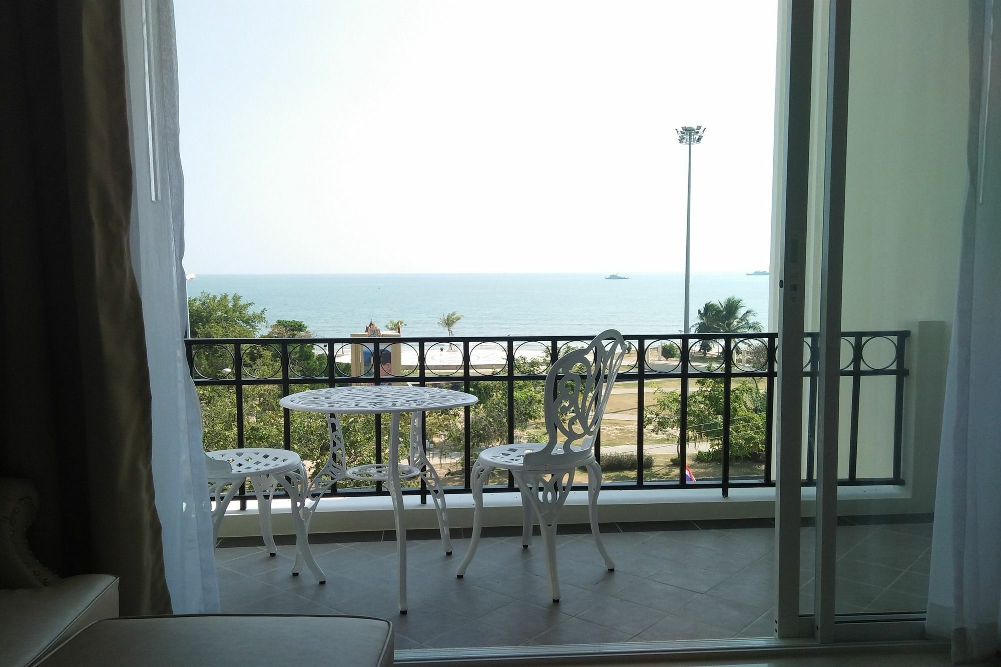 Art De Sea Hua Hin Hotel Buitenkant foto